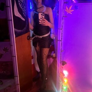 Meet your Posher, Genna